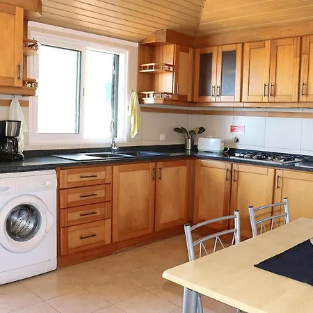 Charming House In Ribeira Brava With A Sunny Terrace. Holiday home Ponta do Sol (Madeira)